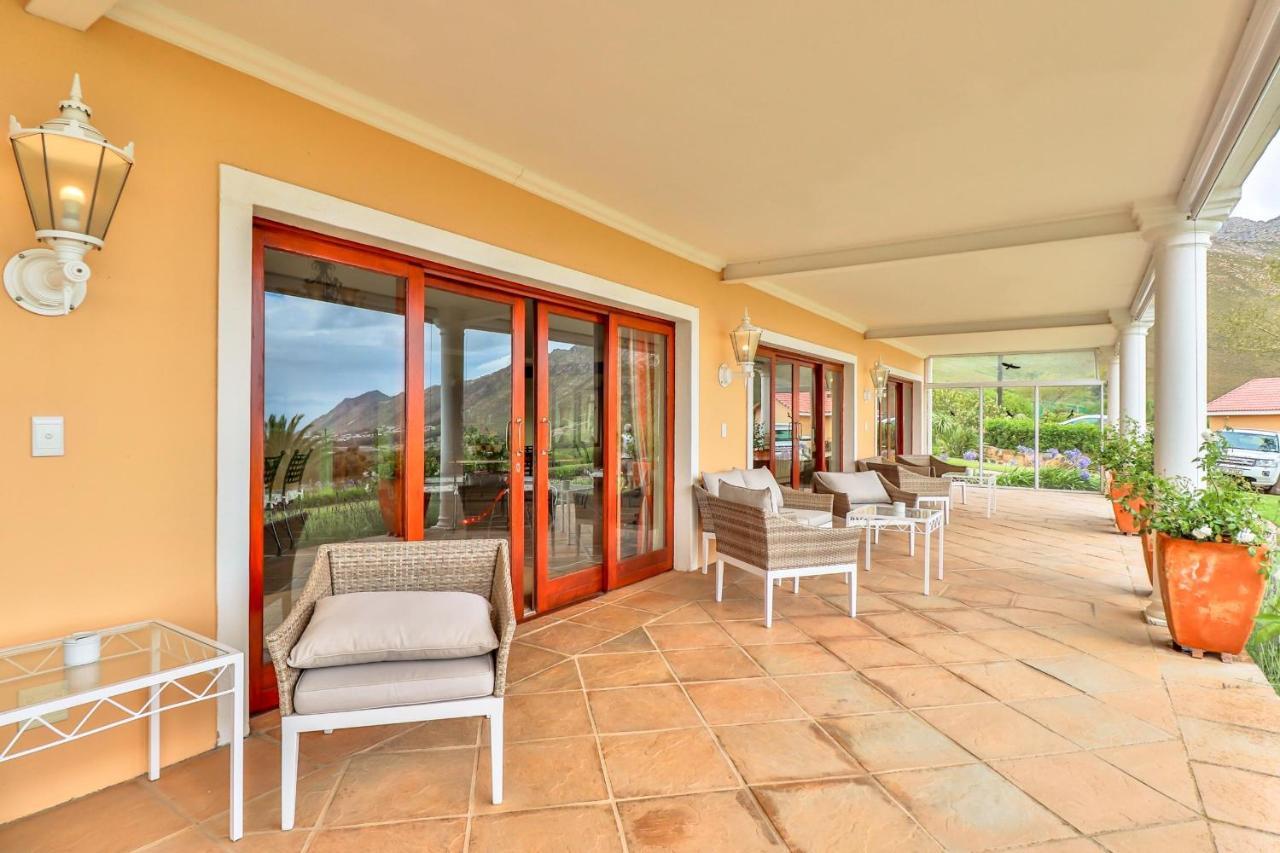 Apricot Gardens Guesthouse Gordons Bay Bagian luar foto